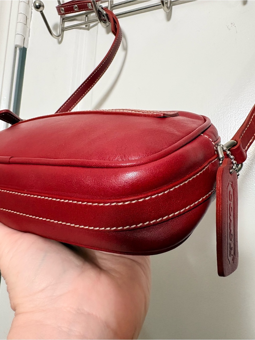 2002 Coach 9589 Red Legacy West Camera Bag Crossbody - Picture 7 of 15